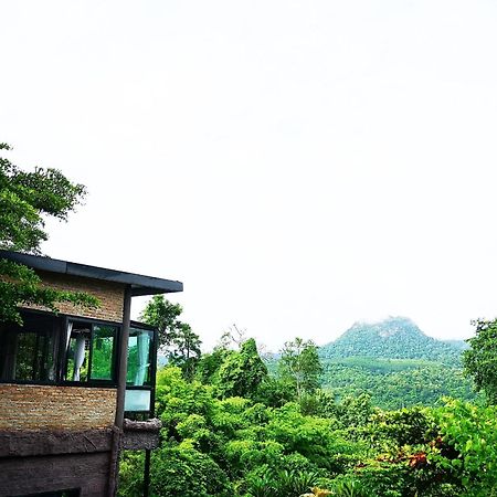 Keeree Loft Resort Thong Pha Phum Buitenkant foto