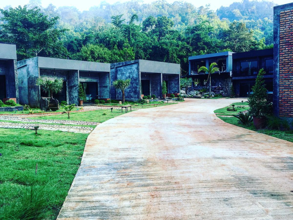 Keeree Loft Resort Thong Pha Phum Buitenkant foto