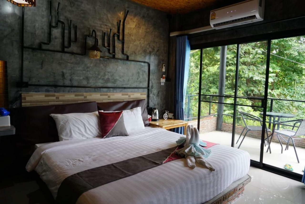 Keeree Loft Resort Thong Pha Phum Buitenkant foto