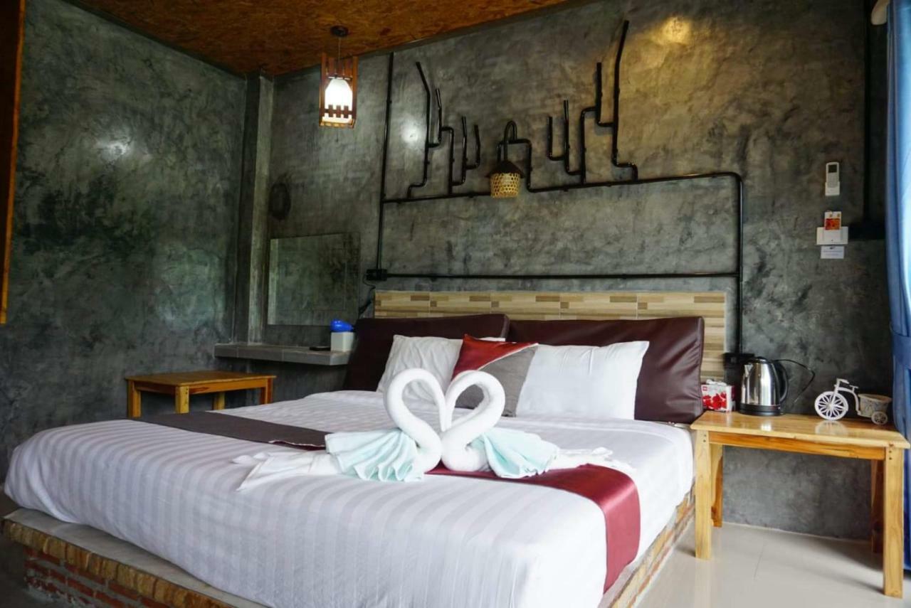 Keeree Loft Resort Thong Pha Phum Buitenkant foto